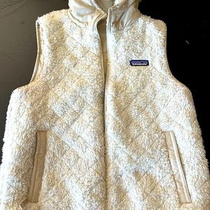 Reversible Patagonia Sherpa Vest